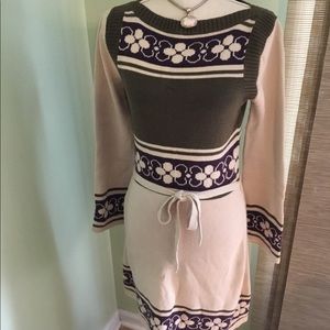 Nice Dress Size L Boat Neck
